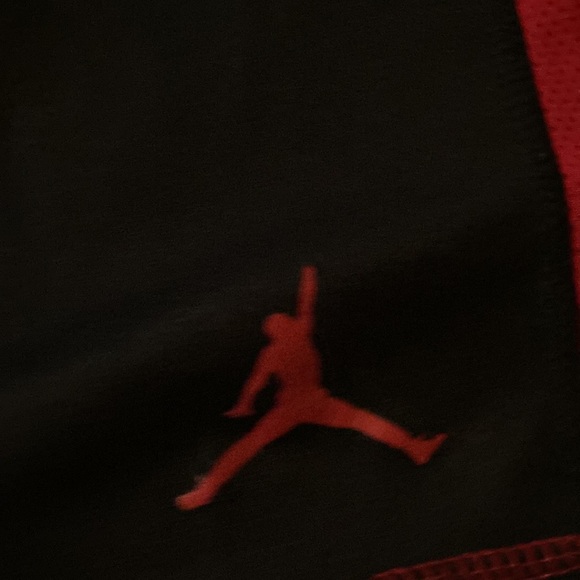 Jordan brand boys shorts.  128-140 CM. - Picture 2 of 3